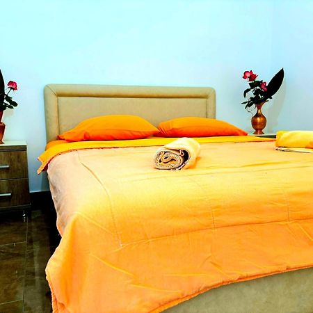 Mala Plaza Apartments Ulcinj Esterno foto