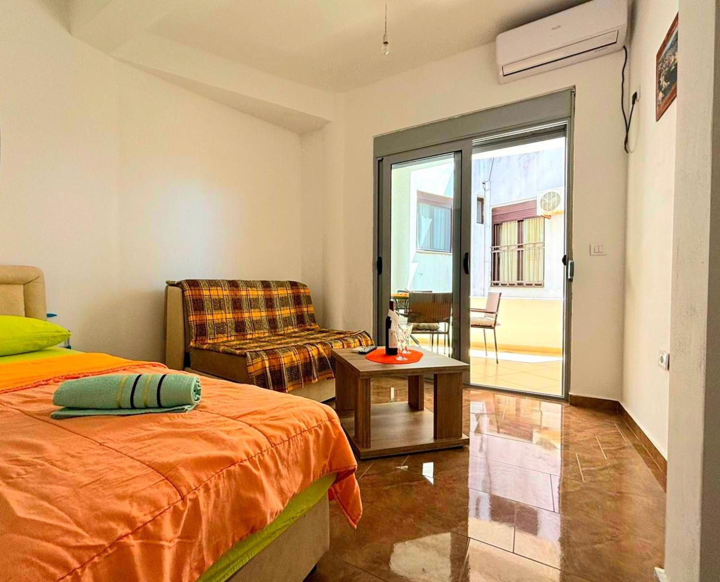 Mala Plaza Apartments Ulcinj Esterno foto