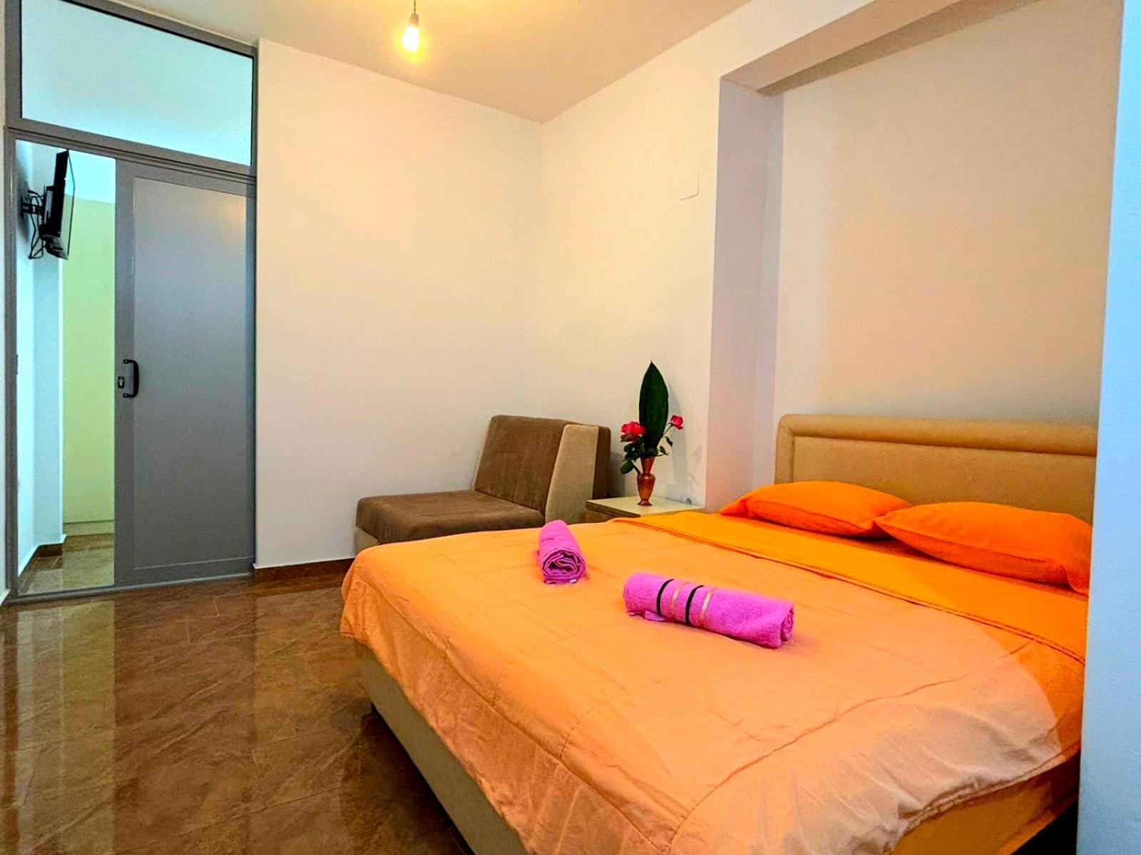 Mala Plaza Apartments Ulcinj Esterno foto